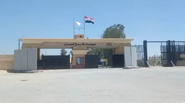 مصدر مصري ينفي مزاعم إسرائيلية لفتح معبر رفح خلال أيام للخروج من غزة