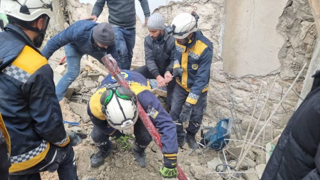 وفاة عامل جراء انهيار مبنى في حلب