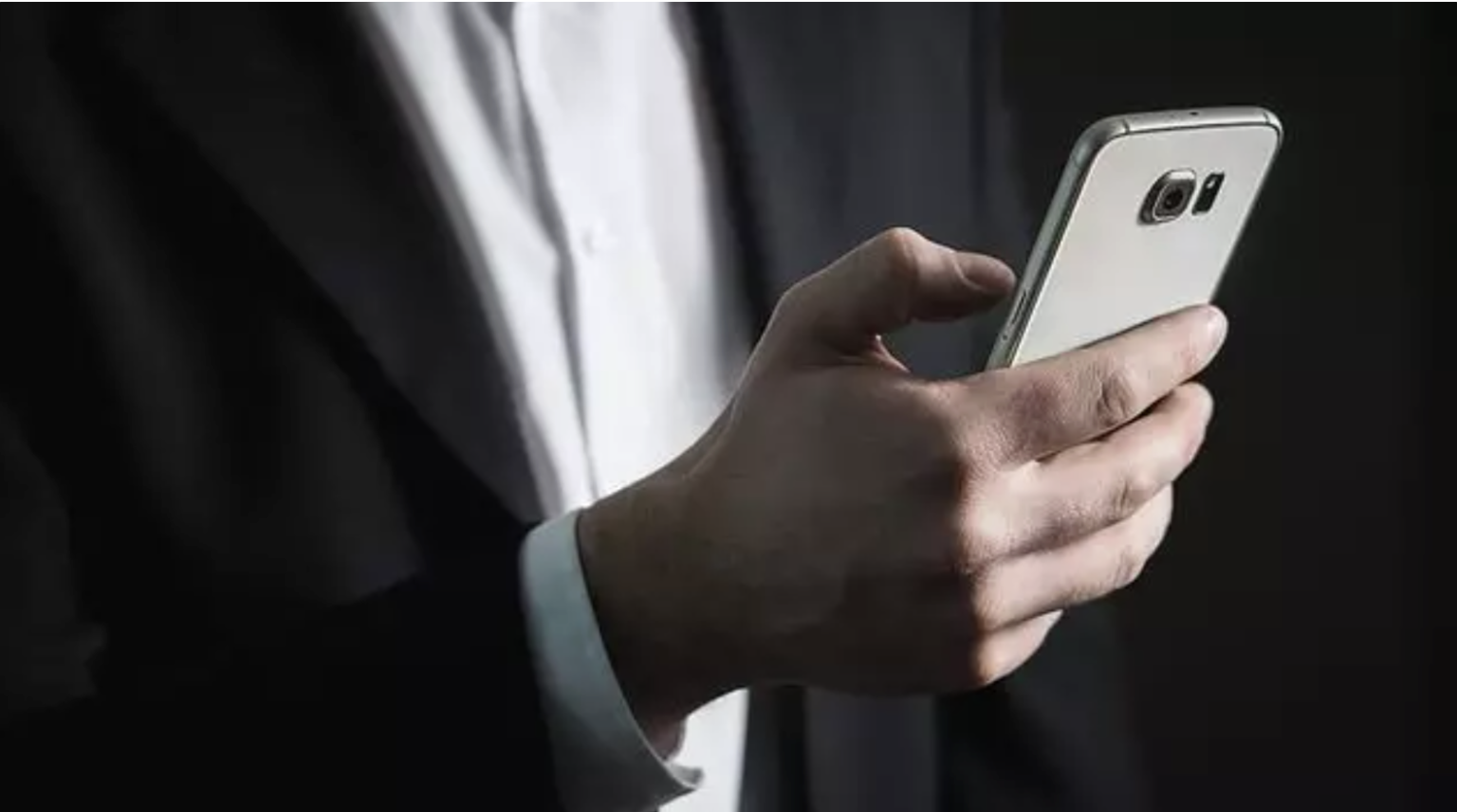 تركيا تستعد لاعتماد لوائح جديدة لتنظيم استخدام خطوط الهاتف للأجانب