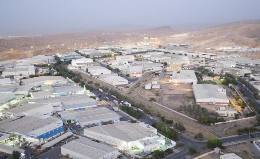 إشادة دولية بتقدم سلطنة عُمان في الصناعات النوعية والتقنيات المتقدمة