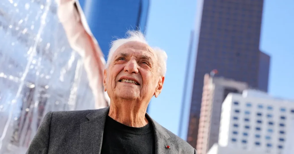 رحيل فرانك جيري.. مهندس متاحف العصر والعمارة المرحة