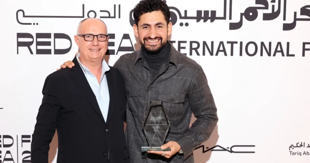 فارايتي” تكرم نجم فيلم Giant أمير المصري في “البحر الأحمر