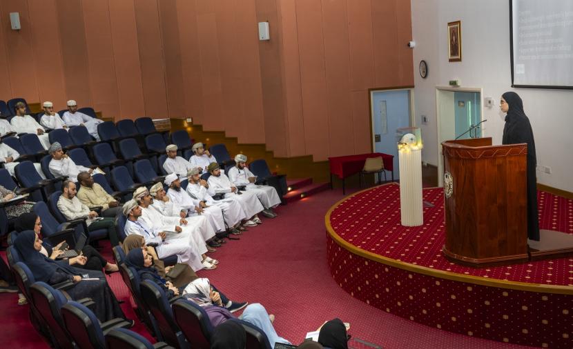 “منتدى معلوماتية التمريض” بجامعة السلطان قابوس يكرم المشاريع الطلابية المبتكرة