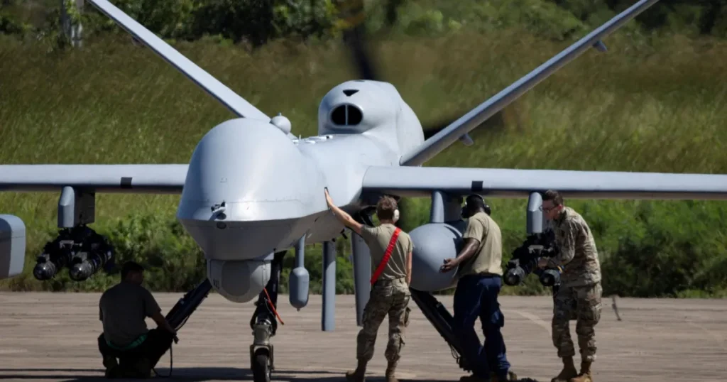 الجيش الأميركي يكشف عن خطة لتشغيل سرب من المسيرات الانتحارية
