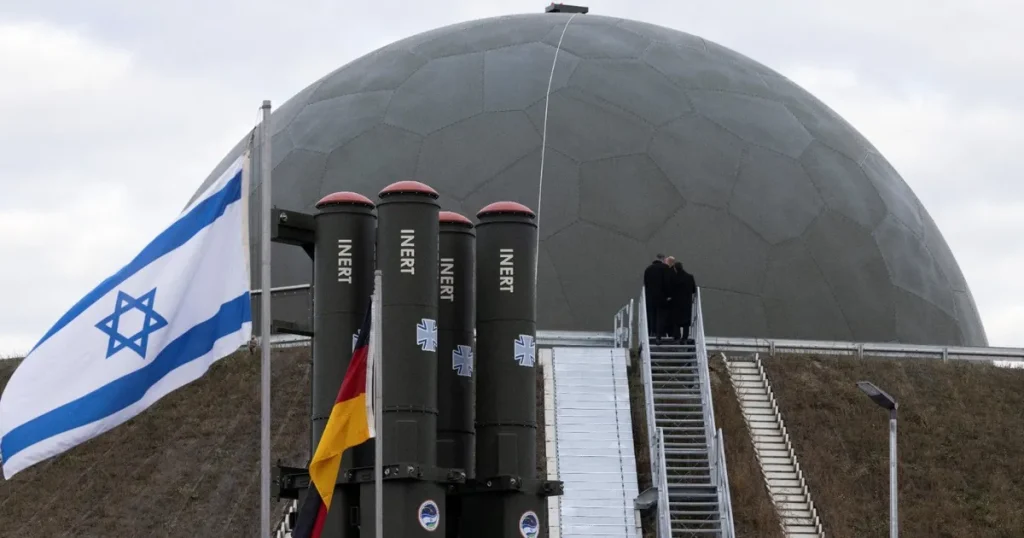 إسرائيل وألمانيا توقعان عقدا لتوسيع منظومة آرو للدفاع الجوي
