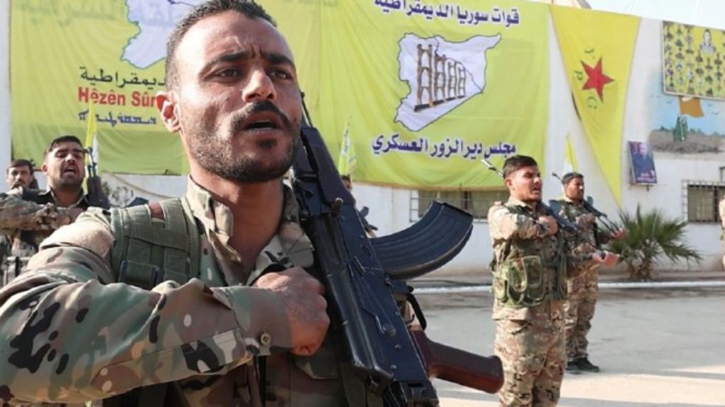 “قسد” تدين هتافات تهديدية ضدها خلال احتفالات التحرير