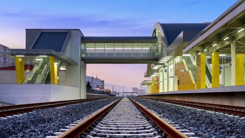 المؤسسة الإسلامية لتأمين الاستثمار تموّل مشروع سكة الحديد “كياد” في تركيا