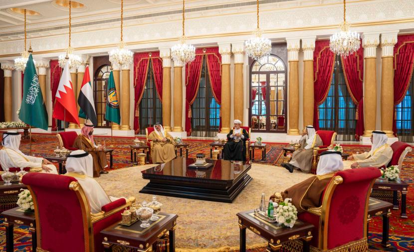 162 بندًا.. “الرؤية” تنشر النص الكامل للبيان الختامي لـ”القمة الخليجية” بالبحرين