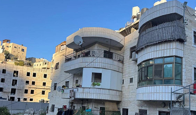 سياسة الهدم تتصاعد.. الاحتلال يشرد 13 عائلة مقدسية في سلوان