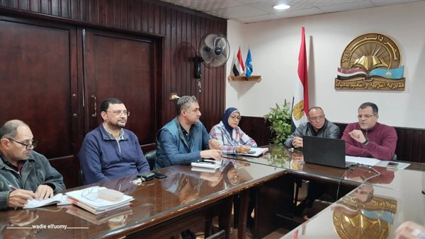 “عمـــاره” يترأس اجتماعًا موسعًا لقيادات تعليم دمياط لتأمين سير لجان الامتحانات