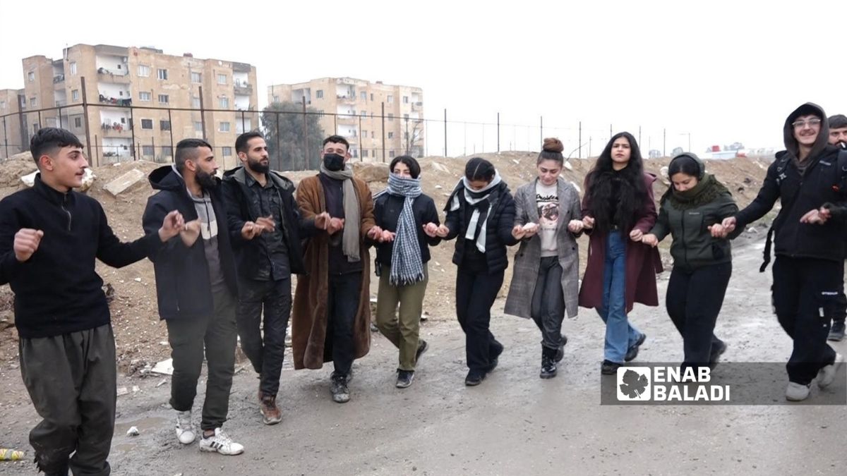 قافلة مدنيين سيرتها "الإدارة الذاتية" من الحسكة باتجاه حلب - 10 كانون الثاني 2026 ()