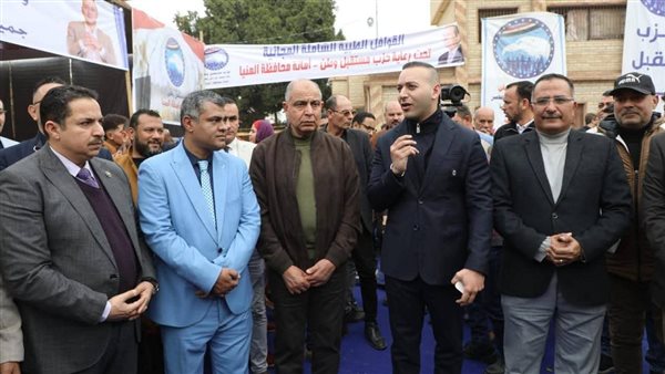 محافظ المنيا يتابع أعمال القافلة الطبية المجانية الشاملة بمركز شباب طنبدى
