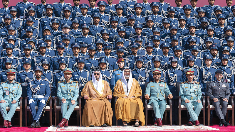 تحت رعاية رئيس الدولة.. خالد بن محمد يشهد حفل تخريج كلية الشرطة