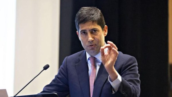 تقرير: ترامب يفكر في تعيين كيفن وارش وزيرا للخزانة الأمريكية