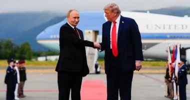 قبل القمة التاريخية بين ترامب وبوتين.. قادة أوروبا يحاولون وقف اندلاع كارثة أوكرانيا