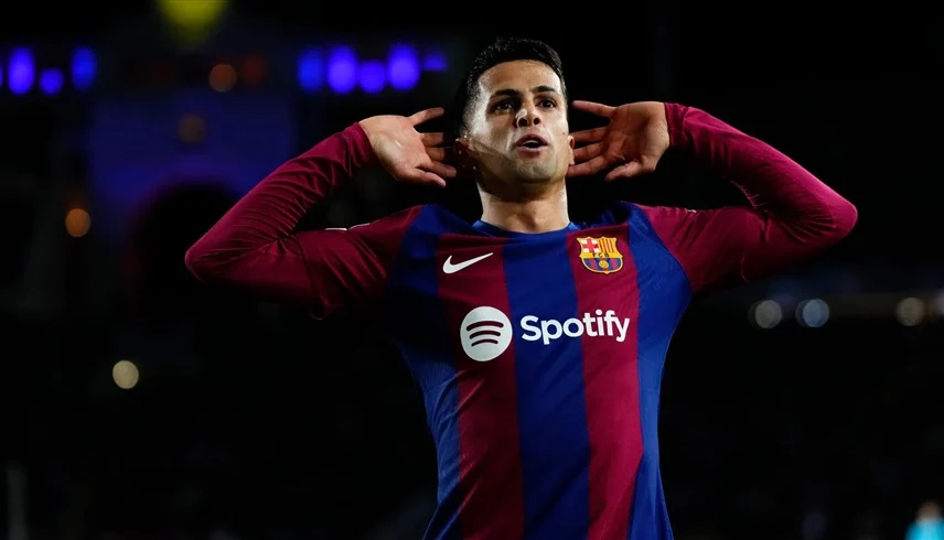 قرار طبي من “الليغا” يمنح برشلونة الضوء لضم كانسيلو