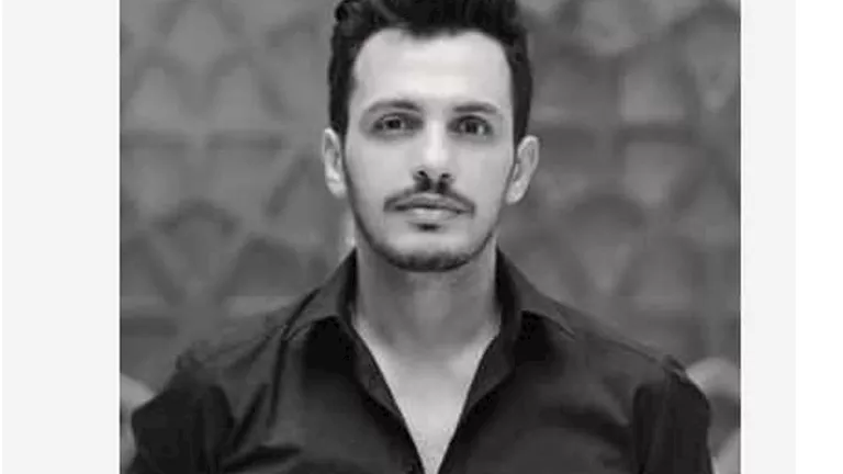 الموزع أحمد إبراهيم يعلن وفاة والده