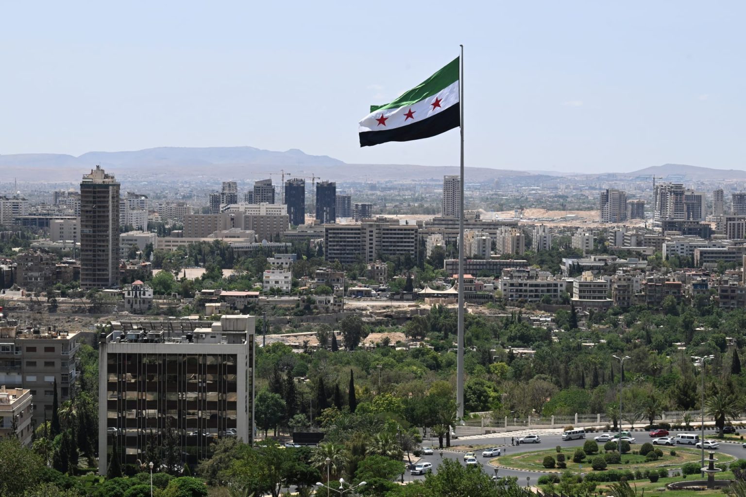 دمشق: لقاءات مع “قسد” بحضور مظلوم عبدي تنتهي بلا نتائج ملموسة