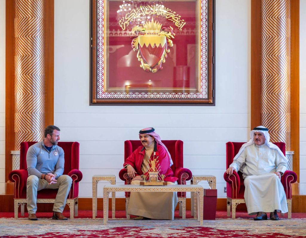 جلالة الملك المعظم يستقبل وفدًا من أعضاء الكونغرس الأمريكي – الوطن