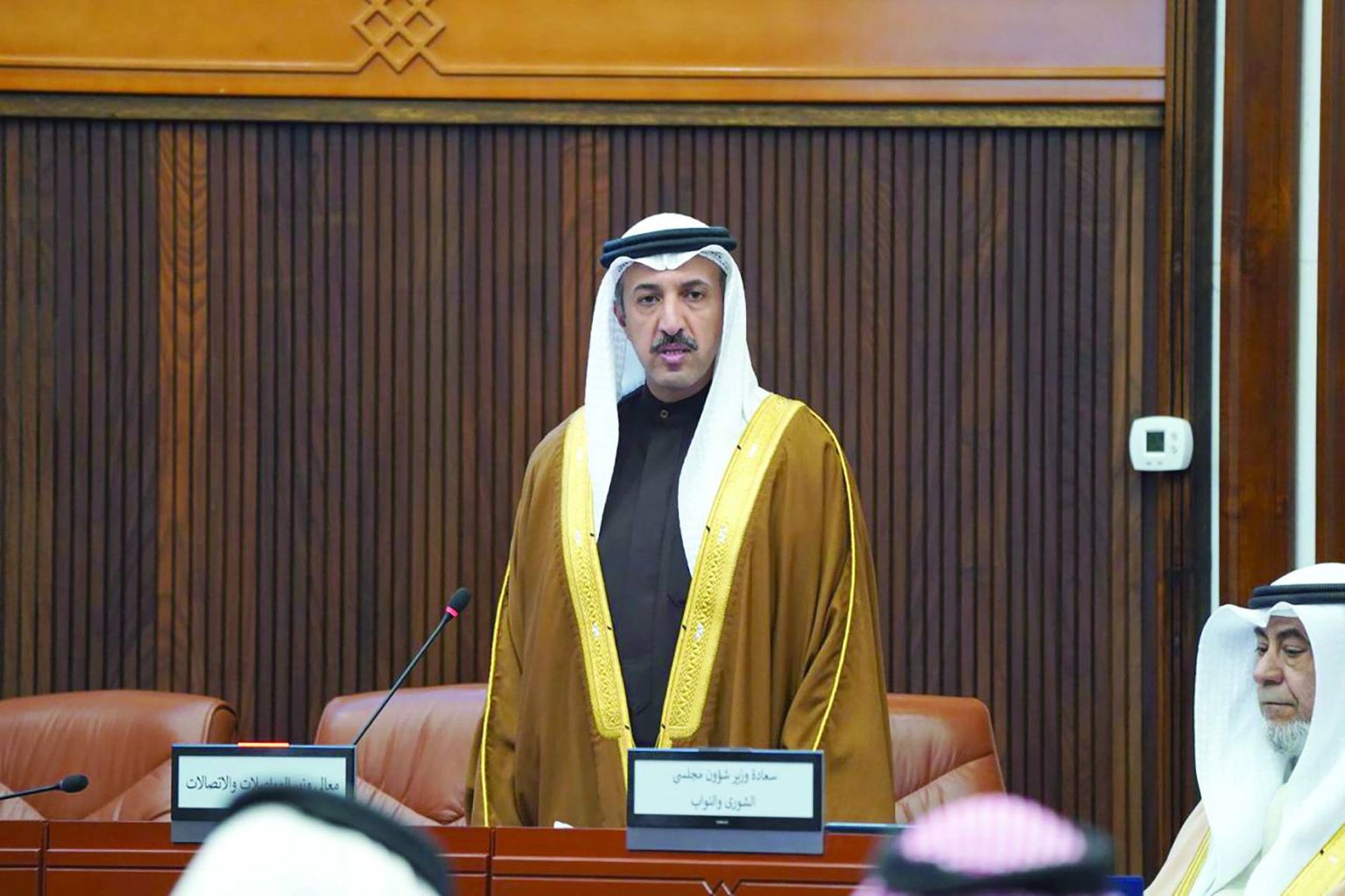 وزير المواصلات: مشروع مترو البحرين مستمر و20 محطة بمواقع استراتيجية – الوطن