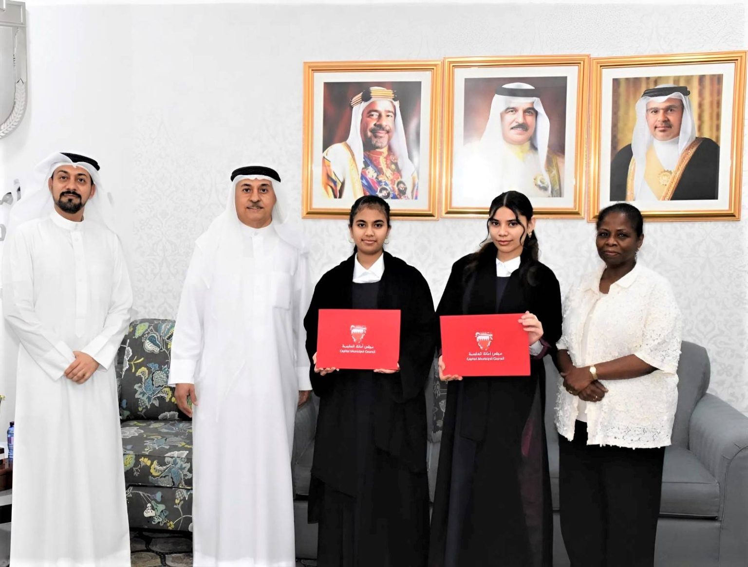 زهور وعلياء من مدرسة الحورة تتميزان في برنامج التدريب الميداني (تكوين) – الوطن