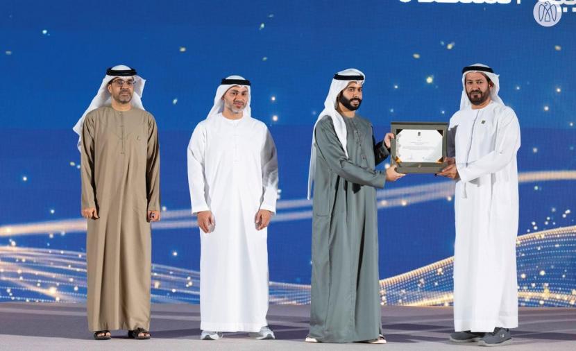 كاتبة عُمانية ضمن الفائزين بالدورة الثالثة من جائزة “سرد الذهب 2025”