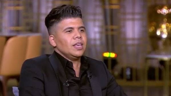 عمر كمال: باحسد اللي سابقني بركعة وعلاقته بربنا أحسن مني