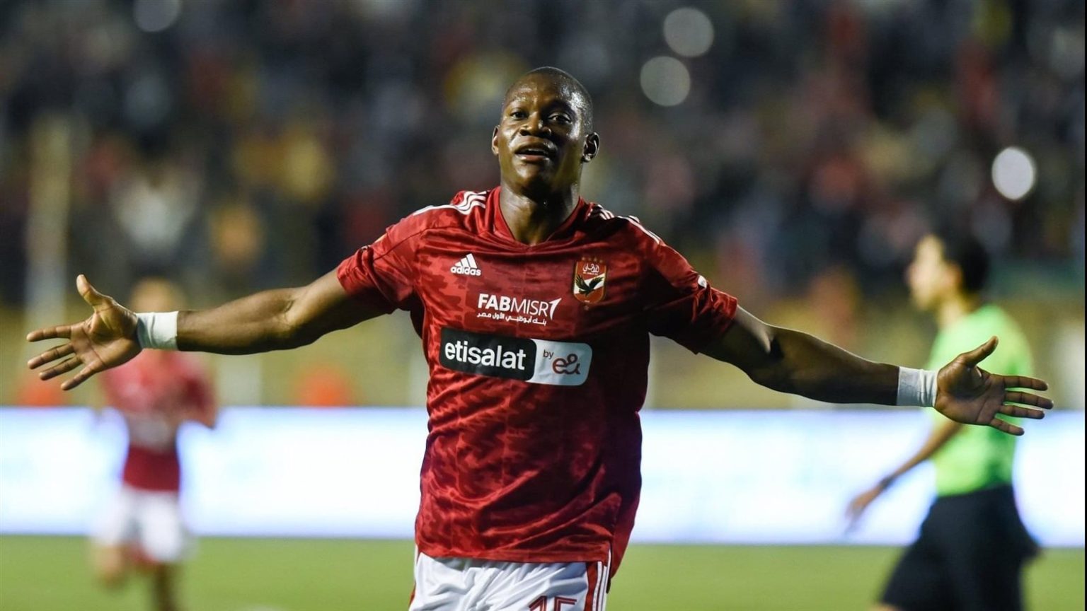 وكيل «أليو ديانج» يكشف كواليس العروض المُقدمة للاحتراف الأوروبي