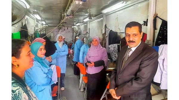 حصاد 2025 بمديرية عمل أسيوط .. توفير 11 ألفًا و540 فرصة عمل بالقطاع الخاص وتسليم 2401 عقد عمل بالخارج