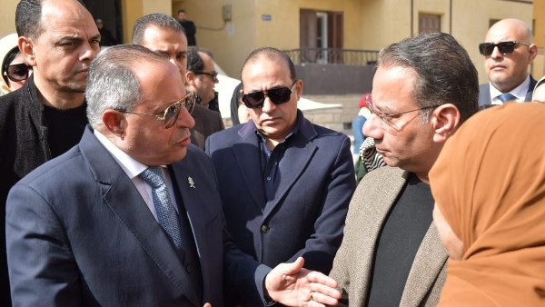 محافظ بورسعيد يستجيب لـ مُسنة من سكان «سلام مصر» بتخفيض تعريفة الركوب | شاهد