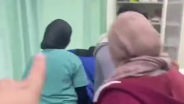 لحظات ما قبل وفاة مريض بالعناية المركزة تثير الجدل.. تحقيق موسع في واقعة فيديو مستشفى 6 أكتوبر