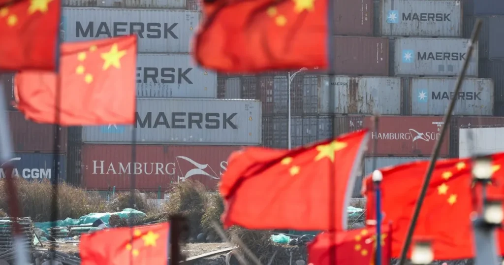 الصين تسجل فائضا تجاريا قياسيا نحو 1.2 تريليون دولار في 2025