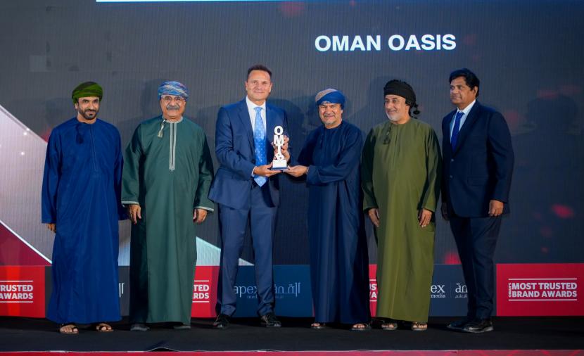 واحة عُمان” تحصد “جائزة الأكثر موثوقية