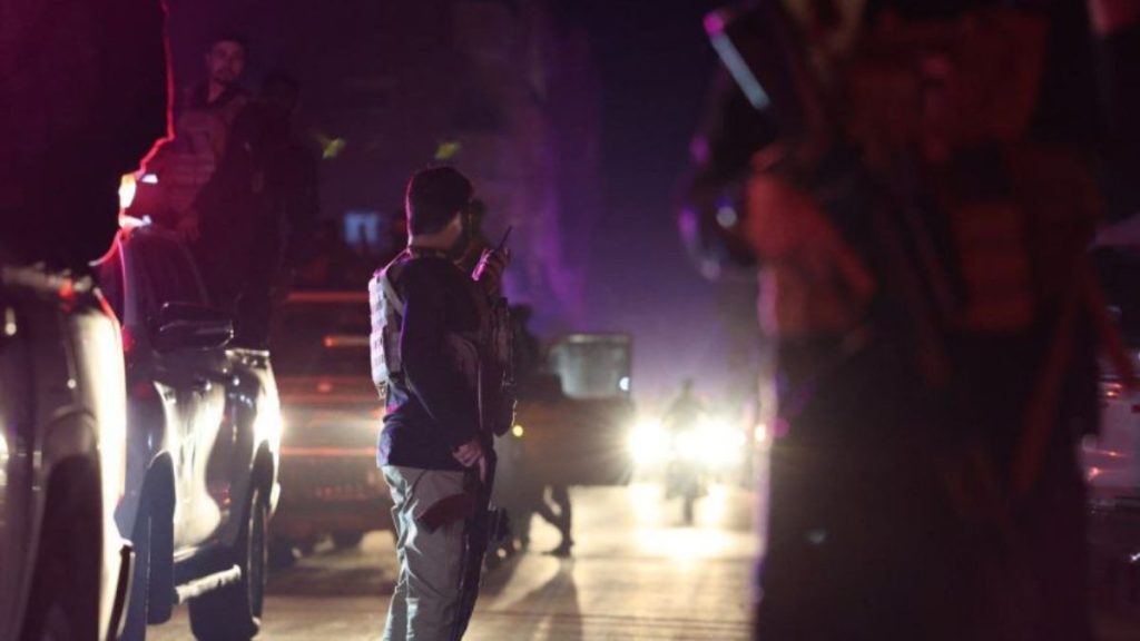 تفجير انتحاري يستهدف الأمن في مدينة حلب