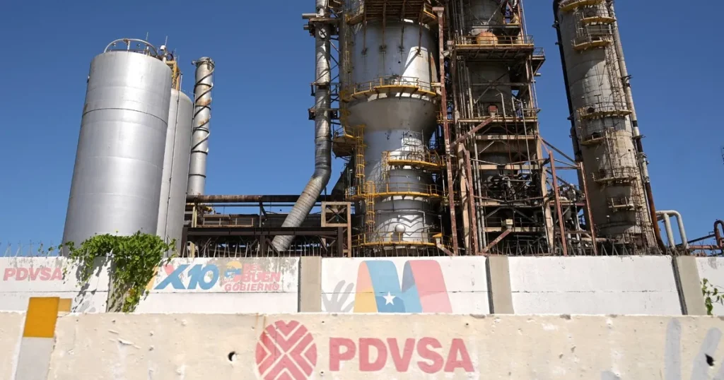 فنزويلا تُجري إصلاحات على السياسة النفطية