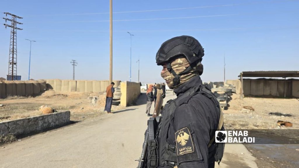 مجهولون يقتلون عنصرين من الأمن الداخلي بدير الزور