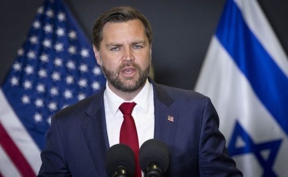 عاصفة انتقادات لنائب الرئيس الأمريكي بعد بيانه بمناسبة ذكرى المحرقة دون ذكر اليهود