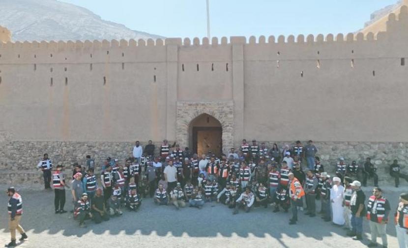 رالي عُمان رايدرز يصل إلى ولاية العوابي