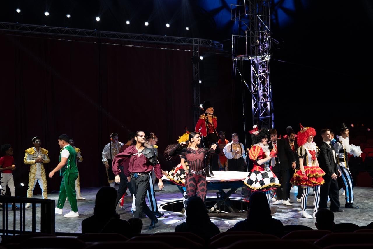 سيرك ليالي مسقط (2).jpeg