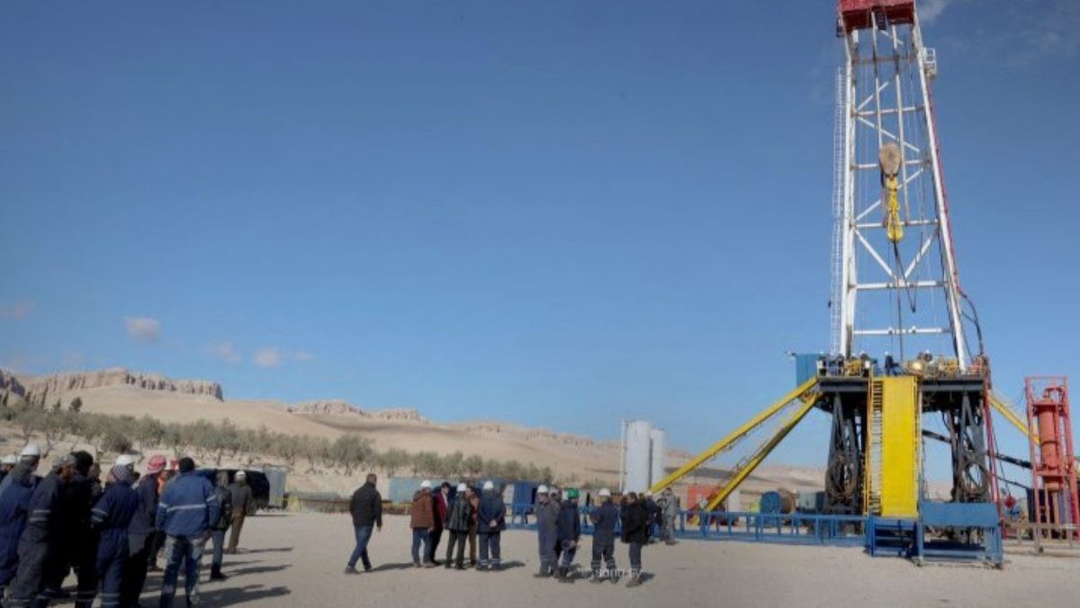 من عمليات حفر بئر غاز في ريف دمشق - 28 كانون الأول 2025 (سانا)