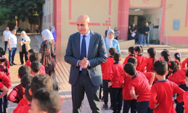 وزير التعليم يجري جولة تفقدية مفاجئة بعدد من مدارس محافظة الغربية | الهيئة  الوطنية للإعلام