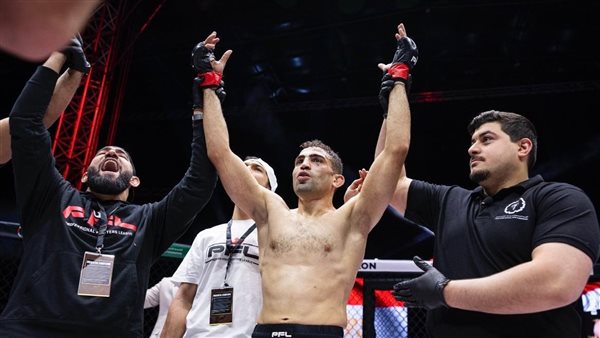 أشارك في البطولات العالمية لرياضة الفنون القتالية لرفع اسم مصر عاليا