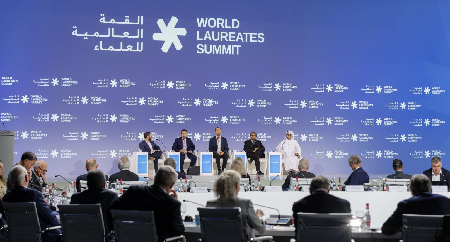 صفوة العقول بمنتدى “الطاقة الجديدة” يطالبون بترويض حلول للطاقة تؤمّن مستقبل الإنسانية وتحمي كوكبنا الأم