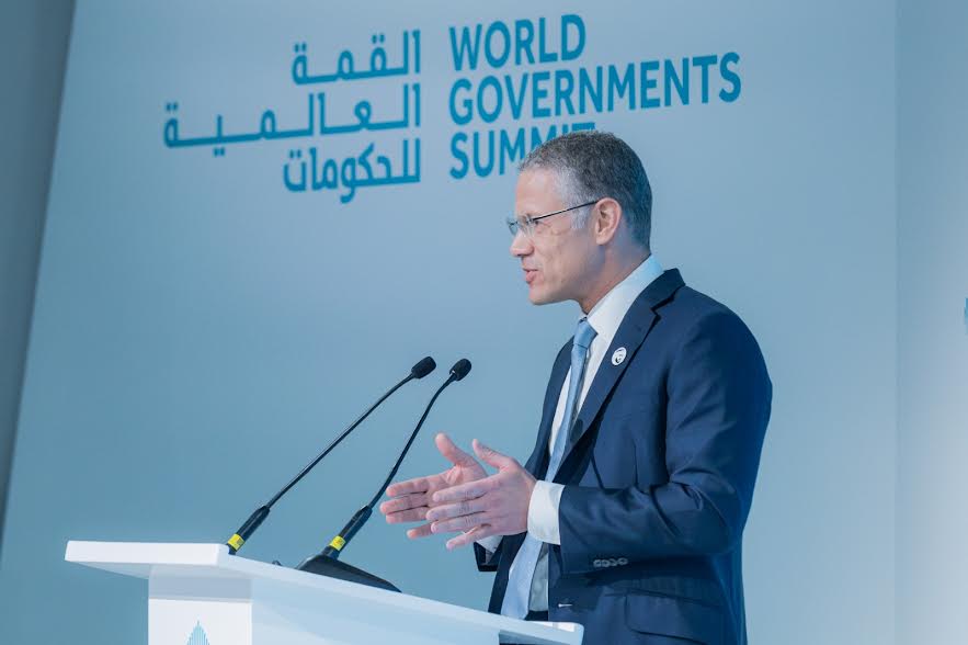 حوار رفيع المستوى في “القمة العالمية للحكومات” يدعو إلى تسخير الذكاء الاصطناعي لتعظيم الأثر الاجتماعي