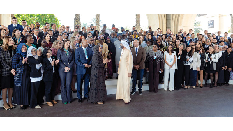 محمد بن راشد: الإمارات بقيادة محمد بن زايد تؤمن بأهمية مشاركة المعرفة والتعاون الدولي لتمكين حكومات المستقبل