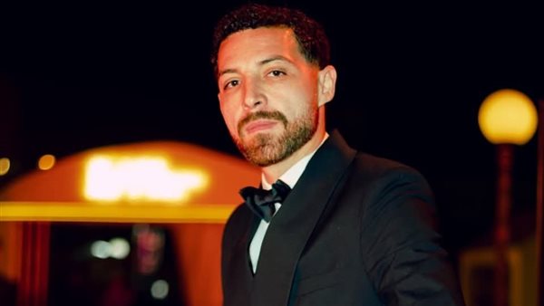 حجز الفنان محمود حجازي لاتهامه بالتحرش بفتاة في فندق شهير بالقاهرة