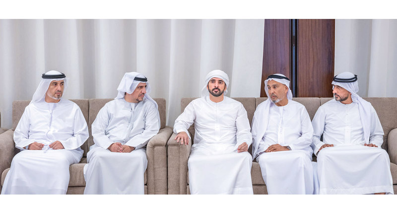 حمدان بن محمد يقدّم واجب العزاء في وفاة عبدالمجيد صديقي