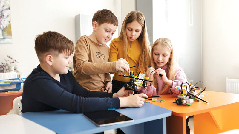 الذكاء الاصطناعي يعيد رسم معايير انتقاء المعلمين في المدارس الخاصة