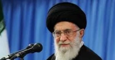 خامنئي يحذر من نشوب حرب إقليمية في حال أي عدوان أمريكي