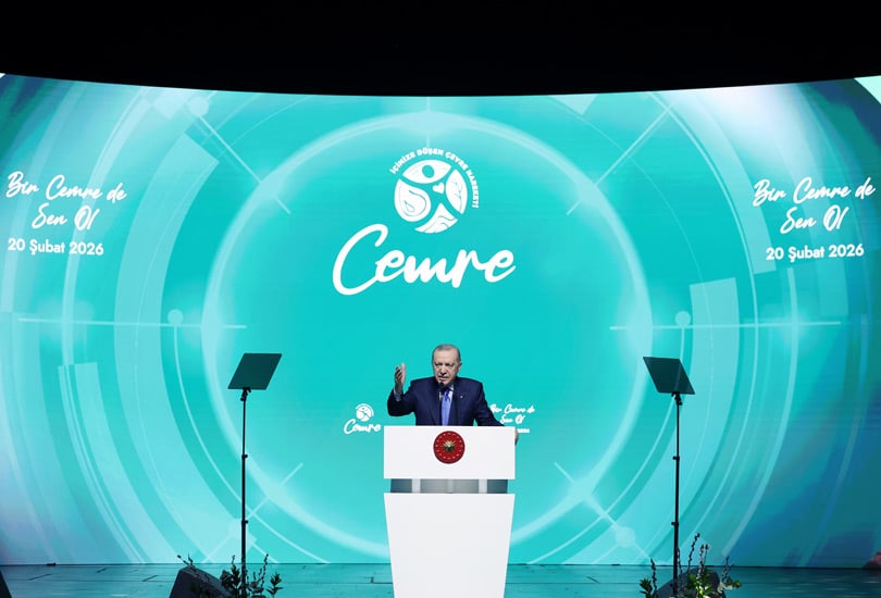 أردوغان: العالم يقف على حافة تحديات جسيمة في البيئة والمناخ